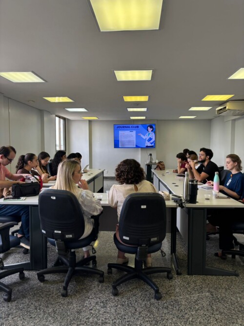 hecad-promove-journal-club-com-discussao-multidisciplinar-sobre-bronquiolite